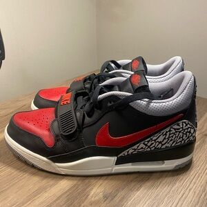 Nike Mens Jordan Legacy 312 Low - Size 10 US